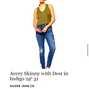 Silver Avery Skinny Distressed Jeans size 31